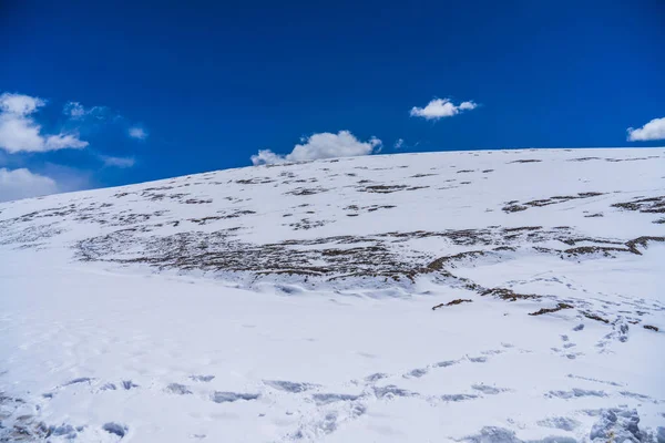 Qilian Dağlar Kuzeybatı Çin Qinghai Eyaleti Nisan 2015 Yılında Bayilik — Stok fotoğraf