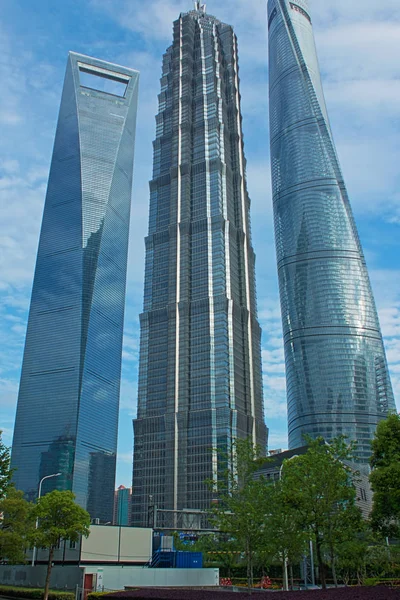 Vista Del Centro Financiero Mundial Shanghai Izquierda Torre Jinmao Centro —  Fotos de Stock