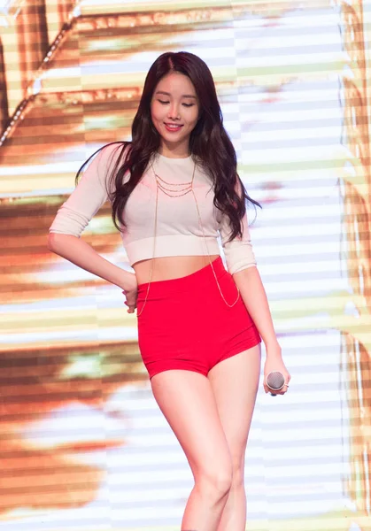 Dél Koreai Lány Csoport Fiestar Énekel Táncol Koncerten Premiere Pekingben — Stock Fotó