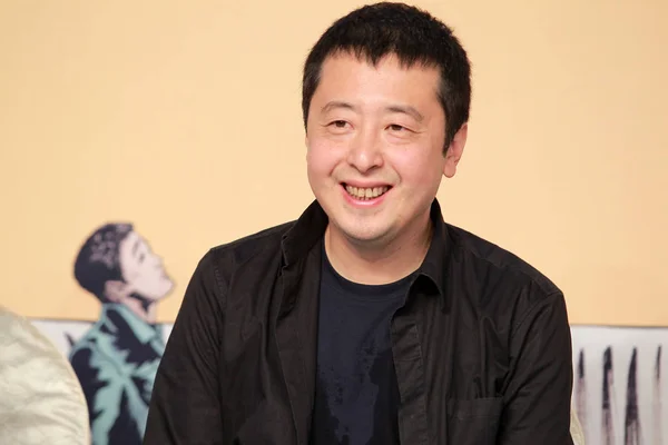 Soubor Čínský Režisér Jia Zhangke Usmívá Během Tiskové Konference Pro — Stock fotografie