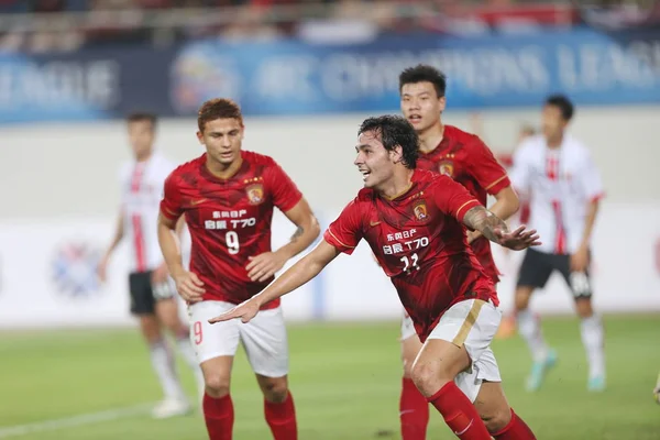 Ricardo Goulart Centrum Chiny Guangzhou Evergrande Taobao Cieszy Się Strzeleniu — Zdjęcie stockowe