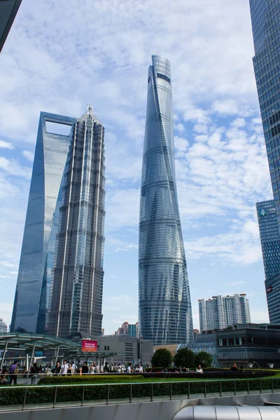 Vista Del Centro Financiero Mundial Shanghai Izquierda Torre Jinmao Centro —  Fotos de Stock