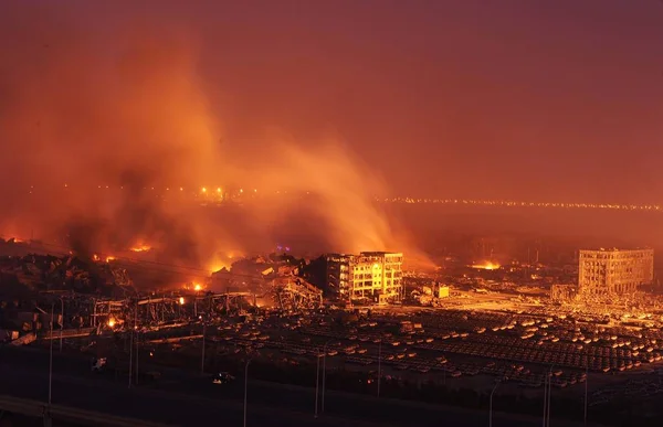 Dense Smoke Rises Imported Cars Burnt Out Buildings Containers Devastated — Stock Photo, Image