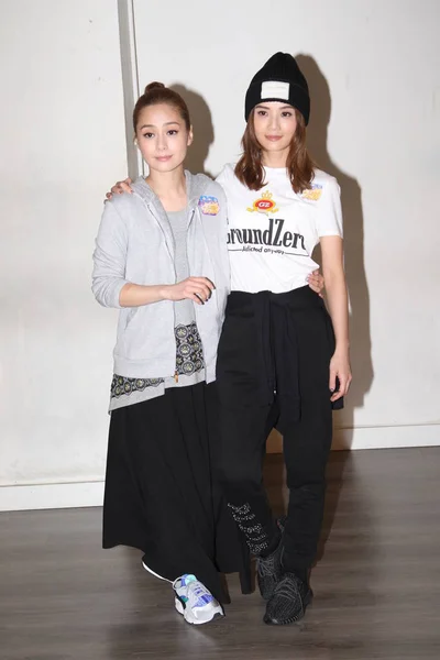 Charlene Choi Doprava Gillian Chung Hong Kong Pop Duo Dvojčata — Stock fotografie