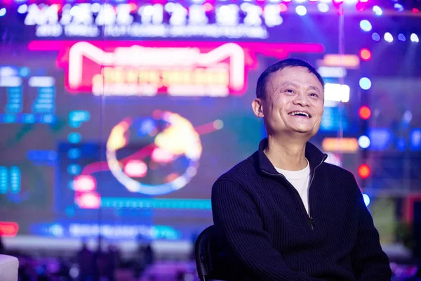 Председатель Alibaba Group Джек Jack Yun Выступил Медиа Центре Tmall — стоковое фото