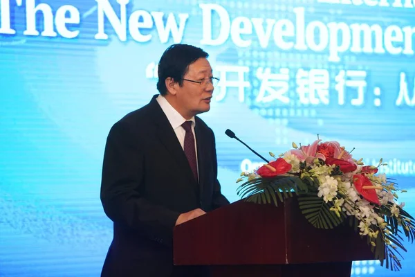 Министр Финансов Китая Цзивэй Выступил Международном Семинаре Новый Банк Развития — стоковое фото