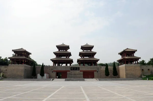 2012年8月4日 中国中部河南省リンバオ市のハンギュ峠の眺め — ストック写真