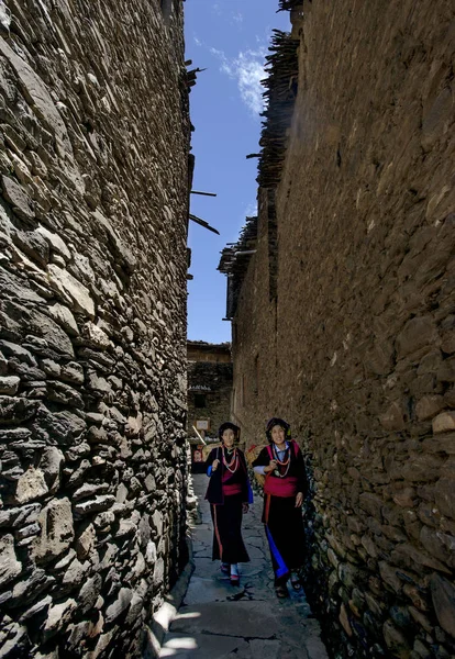 2015년 16일 쓰촨성 남서부 헤이수이 응아와 티베트 치앙족 자치주에 티베트 — 스톡 사진