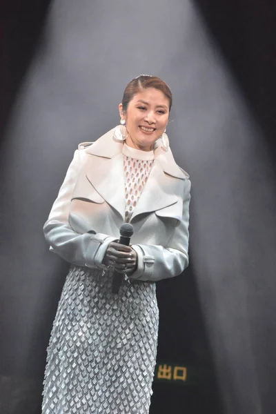 Hong Kong Zangeres Kelly Chen Presteert Zanger Songwriter Eddie Concert — Stockfoto