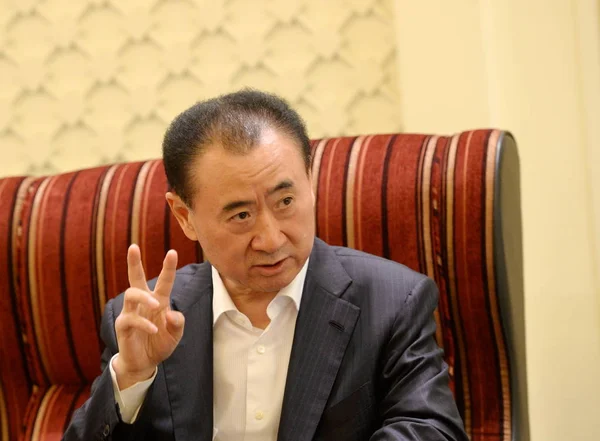 Wang Jianlin Ordförande Dalian Wanda Group Intervjuas Efter Ceremoni Chengdu — Stockfoto