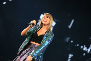 American singer Taylor Swift performs at her '1989' World Tour concert in Shanghai, China, 10 November 2015.