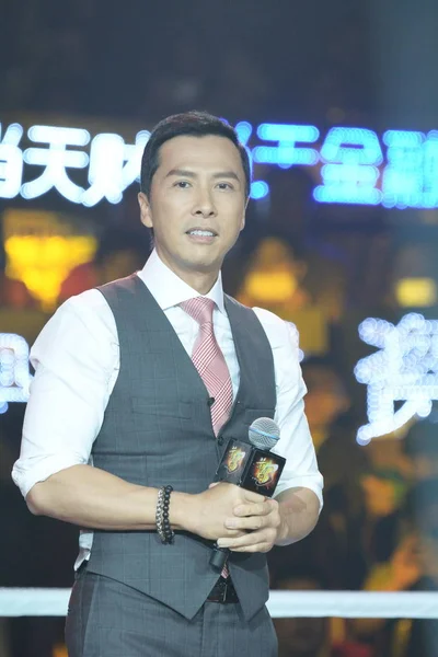 Hongkong Toneelspeler Donnie Yen Vormt Tijdens Een Persconferentie Voor Zijn — Stockfoto