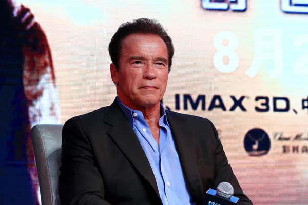 Ator Americano Arnold Schwarzenegger Participa Uma Conferência Imprensa Para Seu — Fotografia de Stock