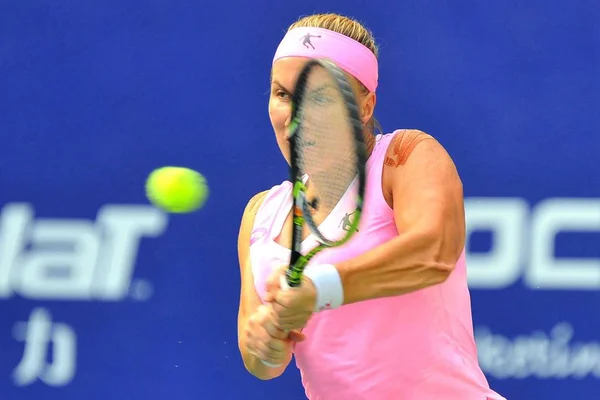 Svetlana Kuznetsova Dubai Returnerar Ett Skott Mot Jelena Jankovic Serbien — Stockfoto