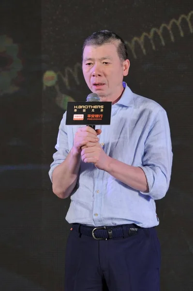 Director Chino Feng Xiaogang Habla Durante Una Conferencia Prensa Para —  Fotos de Stock