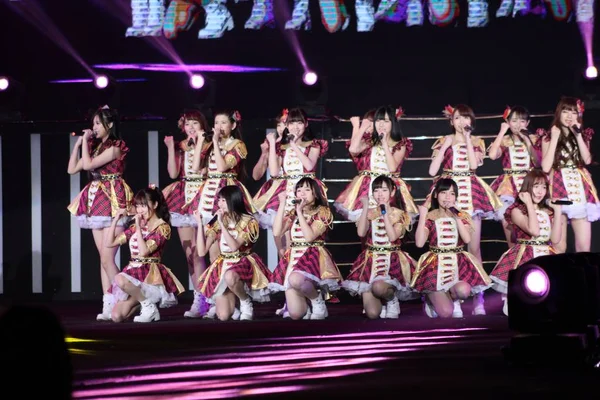 Členové Idol Skupiny Snh48 Sesterská Skupina Japonských Dívčí Skupina Akb48 — Stock fotografie