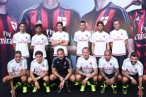 Treinador Principal Sinisa Mihajlovic Terceiro Esquerda Jogadores Milan Posam Evento — Fotografia de Stock