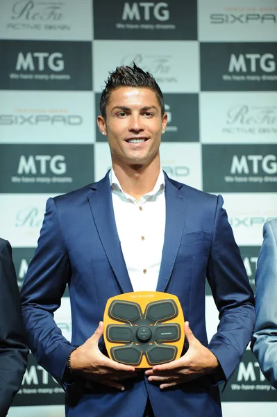 Superstar Portugalski Piłkarz Cristiano Ronaldo Pozach Podczas Impreza Promocyjna Dla — Zdjęcie stockowe