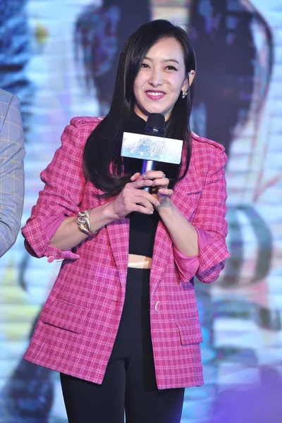 Çinli Şarkıcı Aktris Victoria Şarkı Qian Güney Koreli Kız Grup — Stok fotoğraf