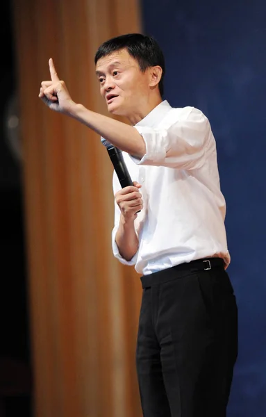 Jack Yun Předseda Skupiny Čínských Commerce Obří Alibaba Mluví Slavnostním — Stock fotografie