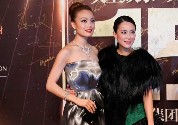 Hong Kong Singer Joey Yung Left Artist Manager Mani Fok — Stock Photo, Image