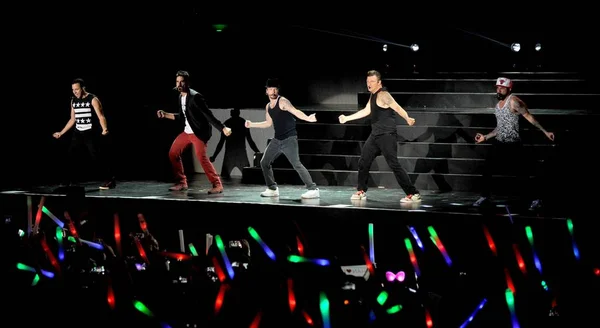 Amerykański Pop Grupy Backstreet Boys Wykonuje Jego Koncercie Wuhan City — Zdjęcie stockowe