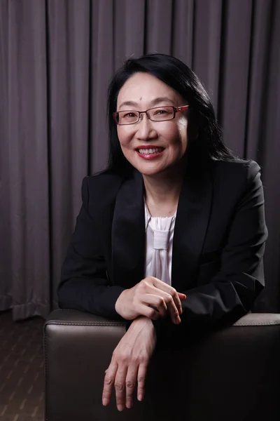 2013年11月1日 Htc公司和Viatechnologiesinc 联合创始人兼首席执行官兼董事长王雪 Cher Wang 在中国上海接受采访时表示 — 图库照片