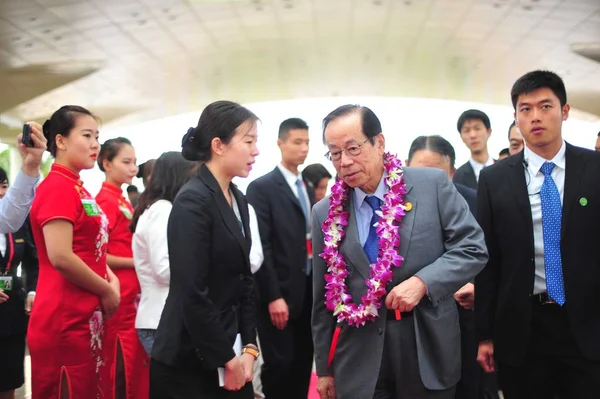 Primer Ministro Japonés Yasuo Fukuda Segundo Derecha Llega Hotel Bfa —  Fotos de Stock