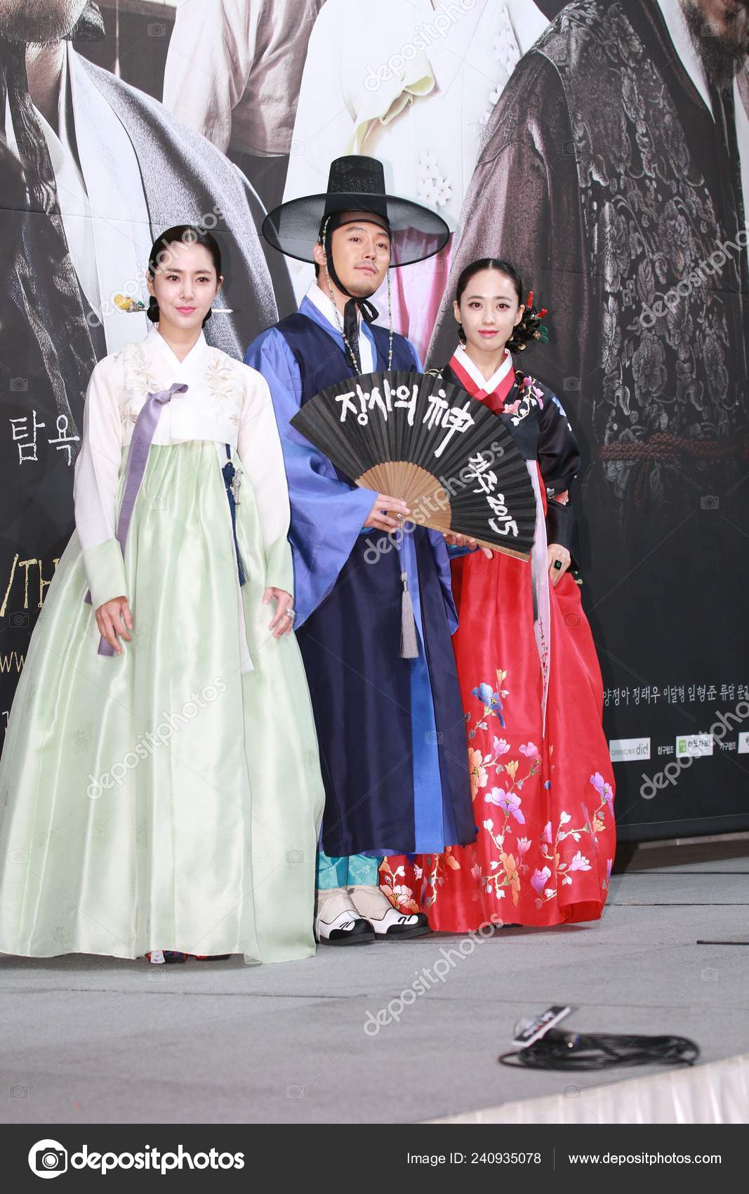 Korean Traditional Dress Actress Hanbok Google Traditional Dresses