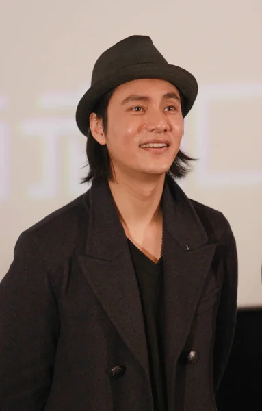 Der Chinesische Schauspieler Chen Kun Nimmt Februar 2015 Einem Fan — Stockfoto