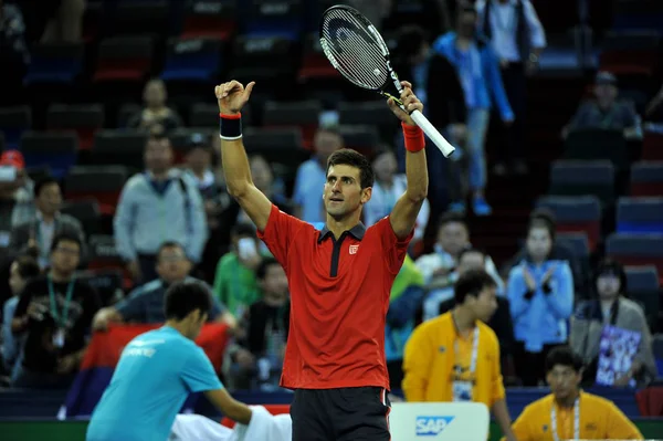 Novak Djokovic Serbii Reaguje Pokonaniu Feliciano Lopez Hiszpanii Meczu Trzeciej — Zdjęcie stockowe