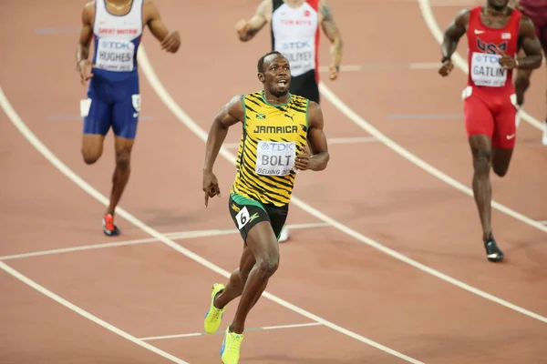 Usain Bolt Van Jamaica Voorzijde Reageert Het Winnen Van Finale — Stockfoto