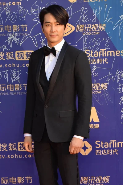 Южнокорейский Актер Сун Сын Хон Позирует Красной Дорожке Пекинского Международного — стоковое фото