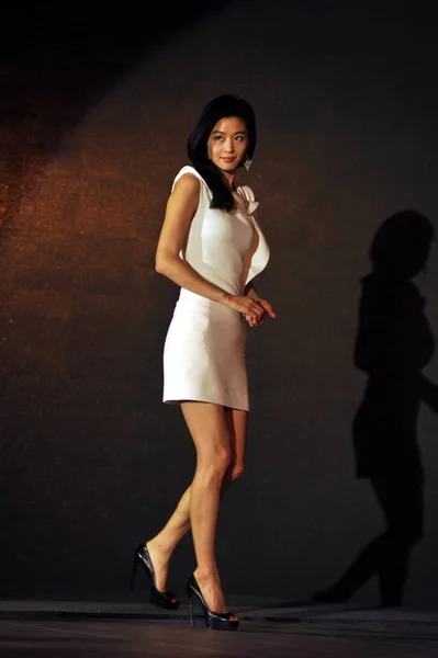 チョンジヒョンの韓国女優中国の開発者 Sansheng の不動産グループ限定 北京での記者会見に出席 2015 — ストック写真