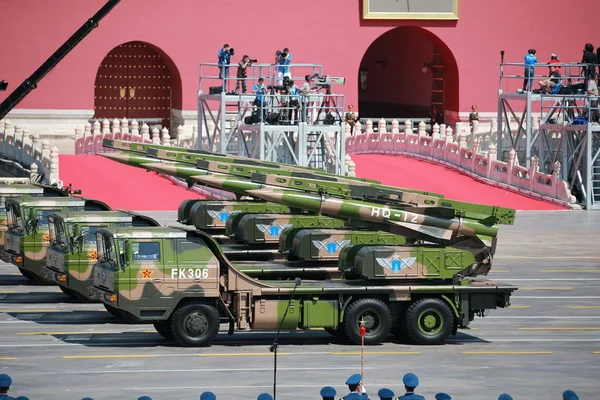 Military Vehicles Carrying Surface Air Missiles March Tiananmen Rostrum Military — Stock Photo, Image