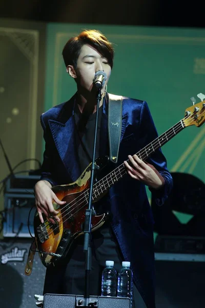 Lee Jung Shin Της Νότιας Κορέας Αγόρι Ομάδας Cnblue Εκτελεί — Φωτογραφία Αρχείου