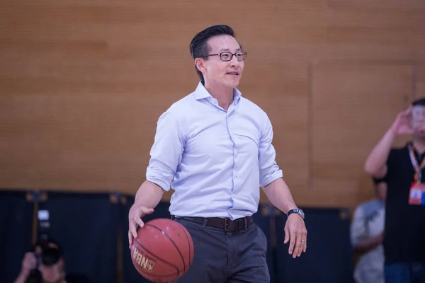 Joseph Tsai Zakladatel Výkonný Místopředseda Skupiny Alibaba Hraje Basketbal Tiskové — Stock fotografie