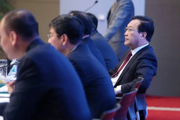 Yang Mingsheng Derecha Presidente China Life Insurance Group Company Asiste —  Fotos de Stock