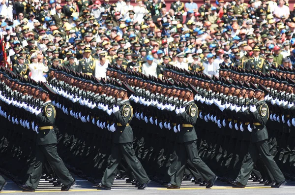 Kínai Pla Népi Felszabadítási Hadsereg Katonák Díszmenet Tian Anmen Szónoki — Stock Fotó