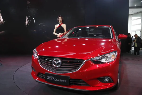 Mazda Atenza Wird Während Der Internationalen Automobil Ausstellung Peking Auch — Stockfoto