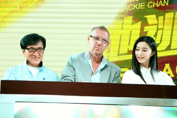 Desde Izquierda Jackie Chan Estrella Acción Hong Kong Renny Harlin — Foto de Stock