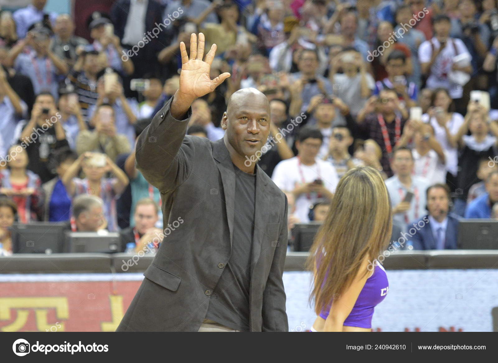 michael jordan owner charlotte hornets