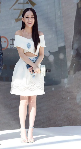 2015年3月3日 台湾女星陈乔在中国北京举行的新电视剧 残忍的浪漫 放映新闻发布会上微笑 — 图库照片