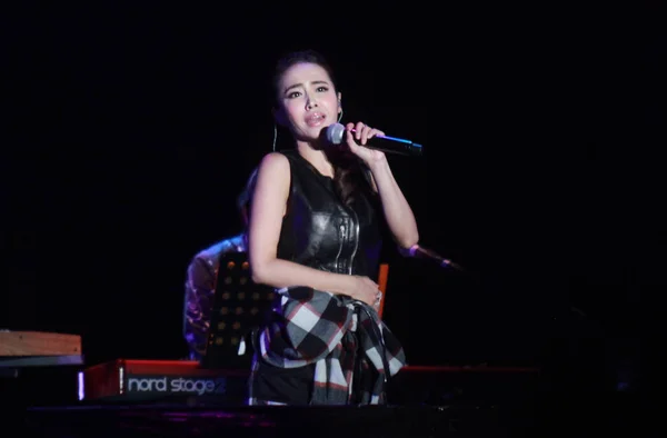Taiwanesiska Sångerskan Jolin Tsai Utför Den Enkla Liv Musikaliska Festivalen — Stockfoto