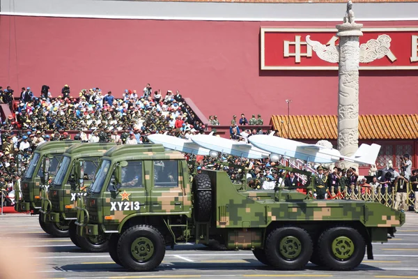 Vehículos Militares Que Transportan Aviones Tripulados Fabricados China Pasan Por — Foto de Stock