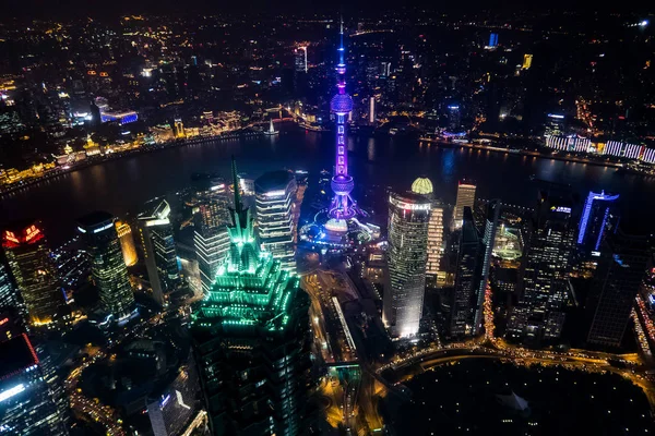Взято Високою Шанхайський Всесвітній Фінансовий Центр Зображено Нічний Погляд Пусі — стокове фото