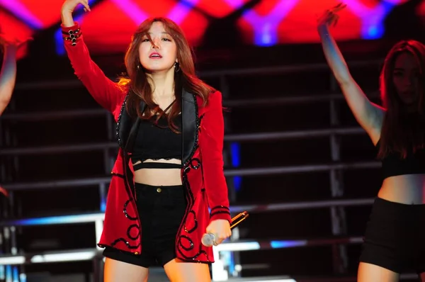 Dél Koreai Lány Csoport Apink Előad Koncerten Shanghai Kína 2015 — Stock Fotó