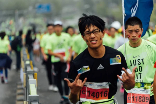 Katılımcılar 2015 Shanghai Uluslararası Maraton Şanghay Çin Kasım 2015 Rekabet — Stok fotoğraf