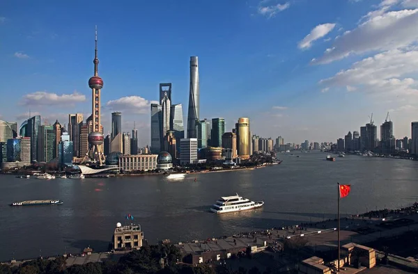 Utsikt Över Floden Huangpu Och Lujiazui Financial District Med Oriental — Stockfoto