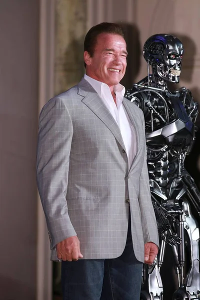 American Actor Arnold Schwarzenegger Smiles Press Conference His New Movie — Stock Photo, Image